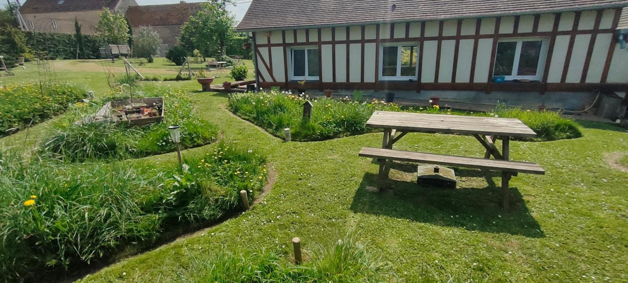 Les Lys Jolie Suite Parentale Privative Deux Adultes Avec Sdd Pertheville-Ners Eksteriør billede